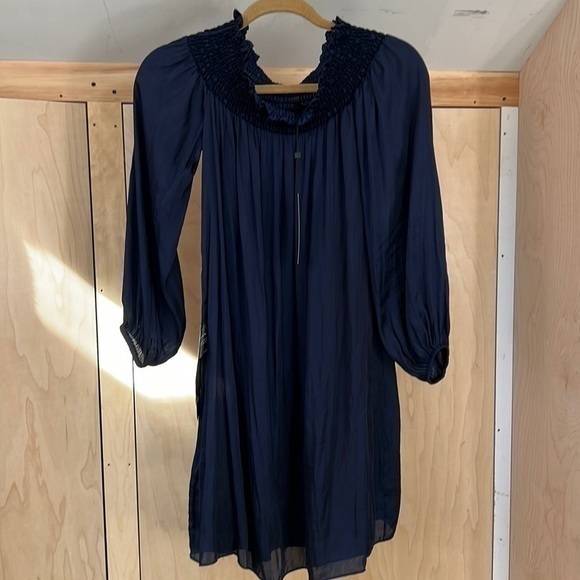 BCBGMaxAzria Dresses & Skirts - BCBG off the shoulder navy long sleeve dress size small